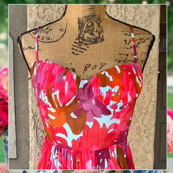 Petal & Pup Red Pink Orange Floral Pleated Maxi Dress - Picture 3 of 14